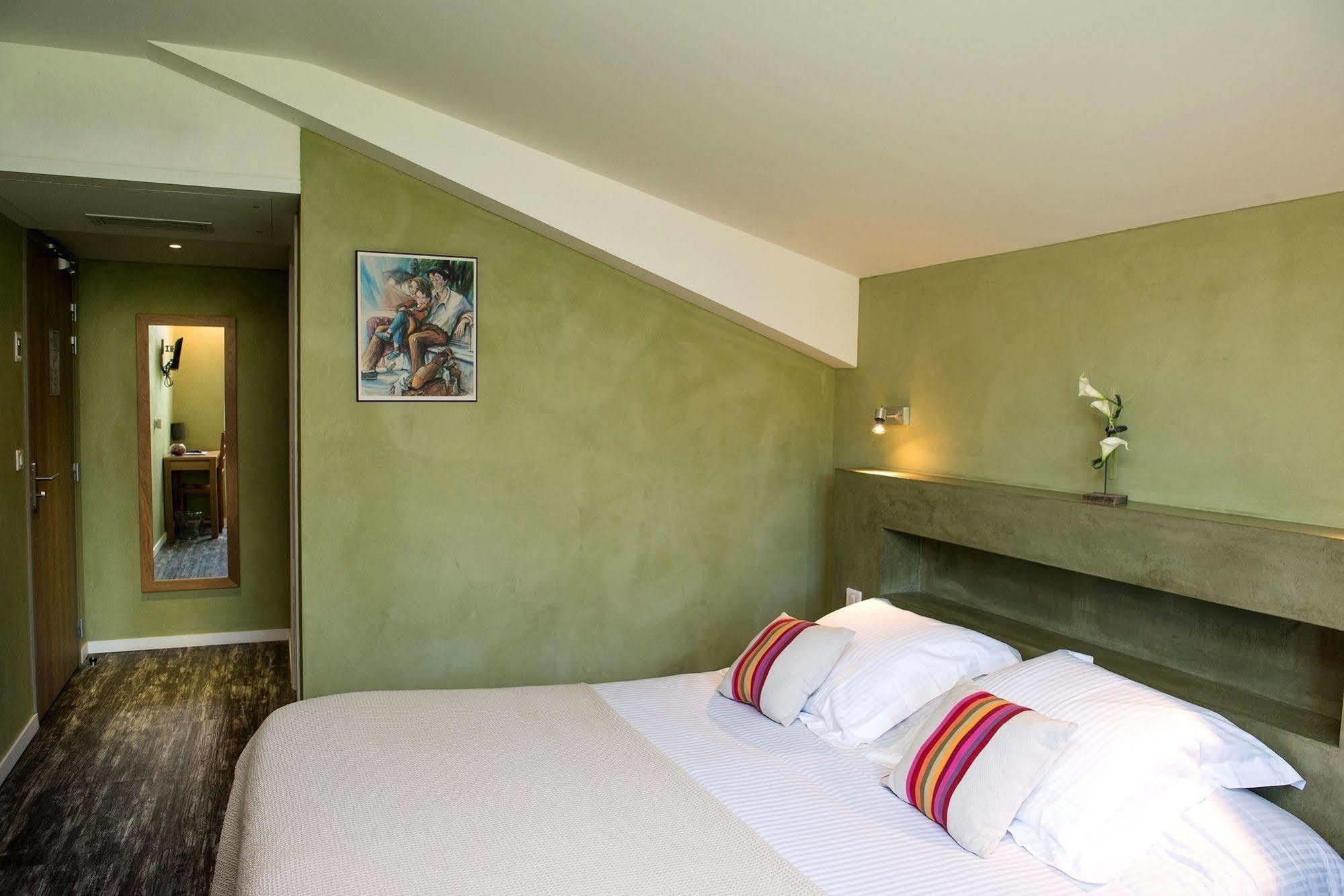 Logis Hotel Ur-Hegian Ainhoa Exterior photo